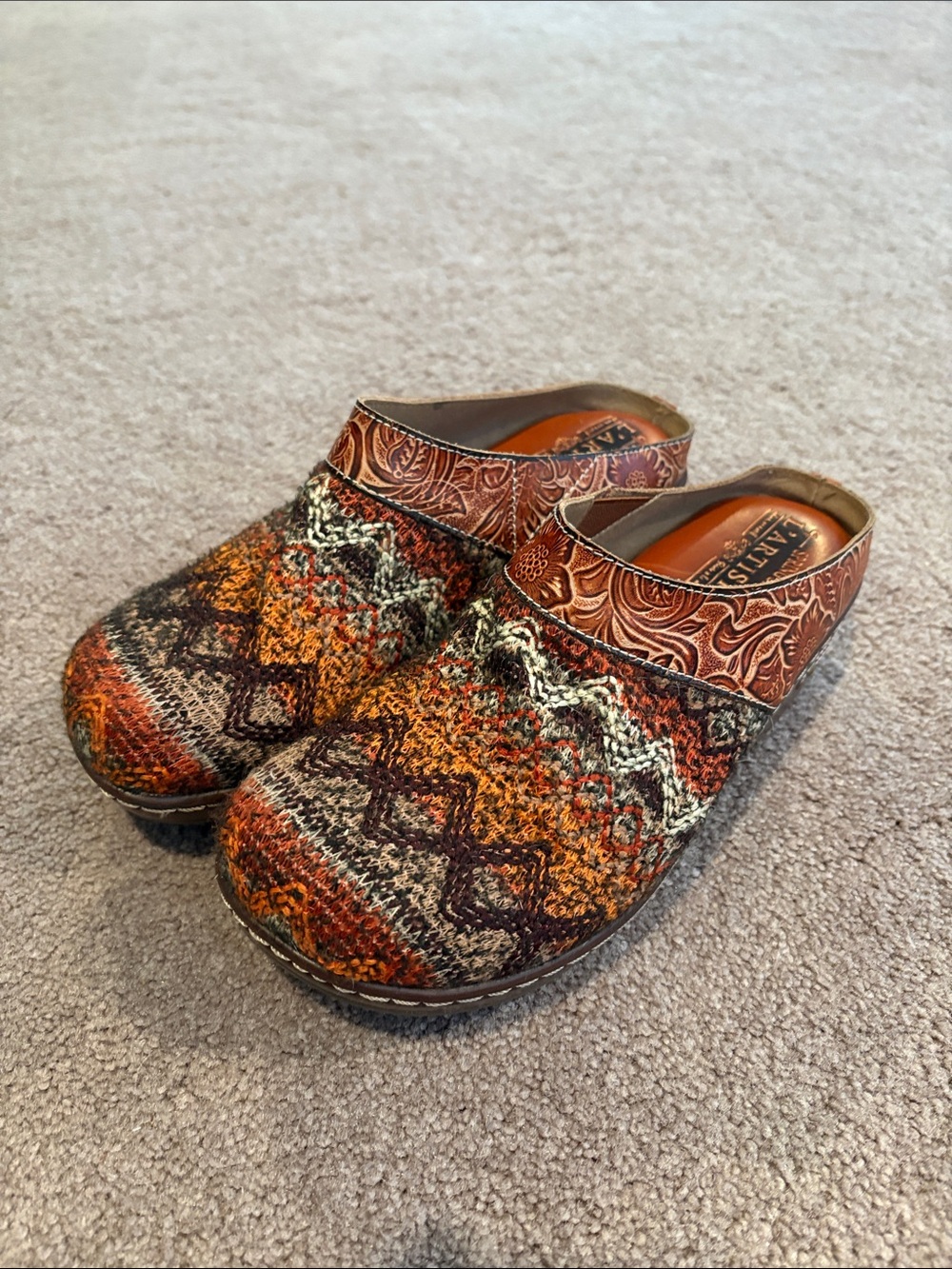 L’Artiste Multicolor Knit Clogs with Tooled Leather Trim size 38 (8)